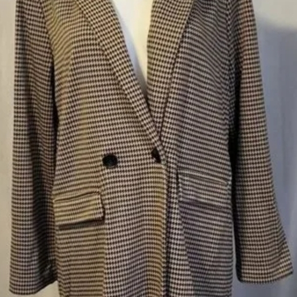 Elegant Houndstooth Women's Blazer - Picture 7 of 7